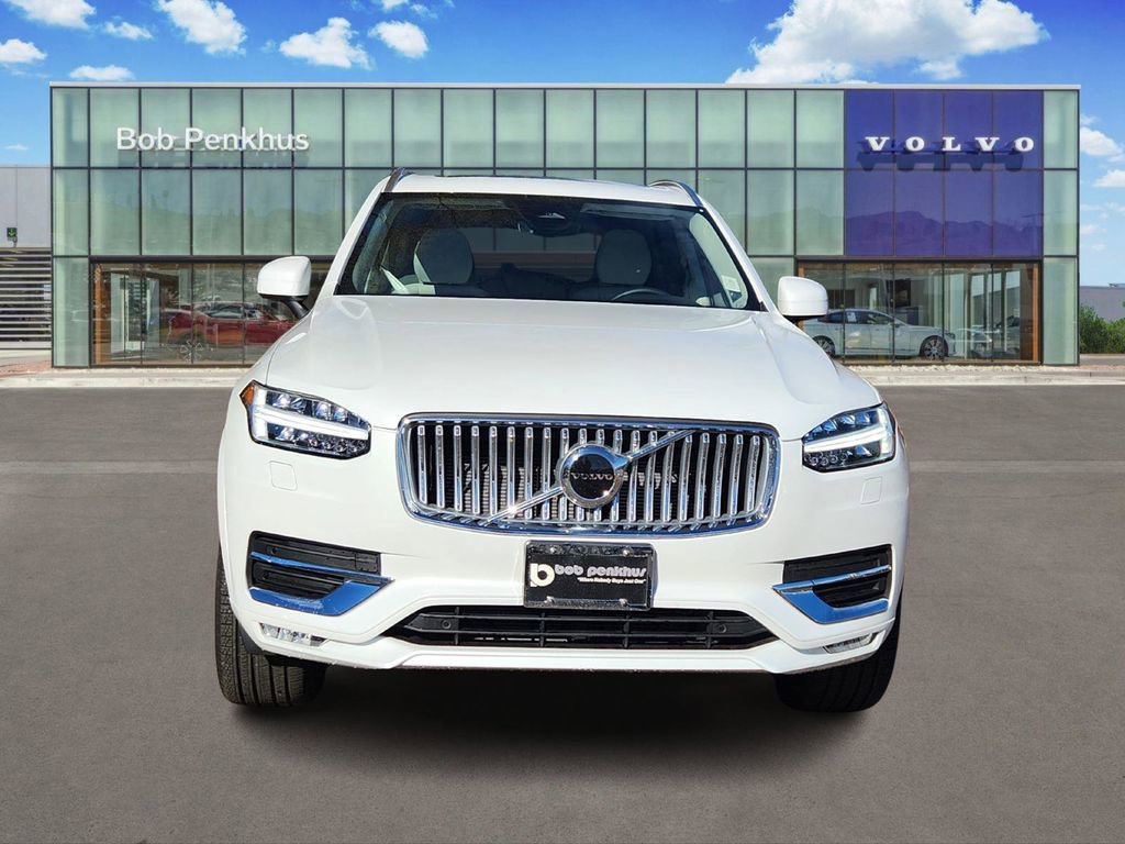 New 2025 Volvo XC90 B6 Core w/ Protection Package Premier image 27