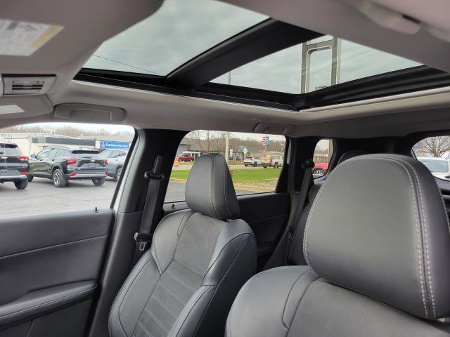 Used 2024 Mitsubishi Outlander 4WD Plug-In Hybrid image 9