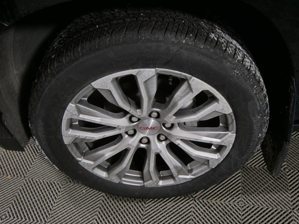 Used 2023 GMC Yukon XL Denali w/ Max Trailering Package image 8