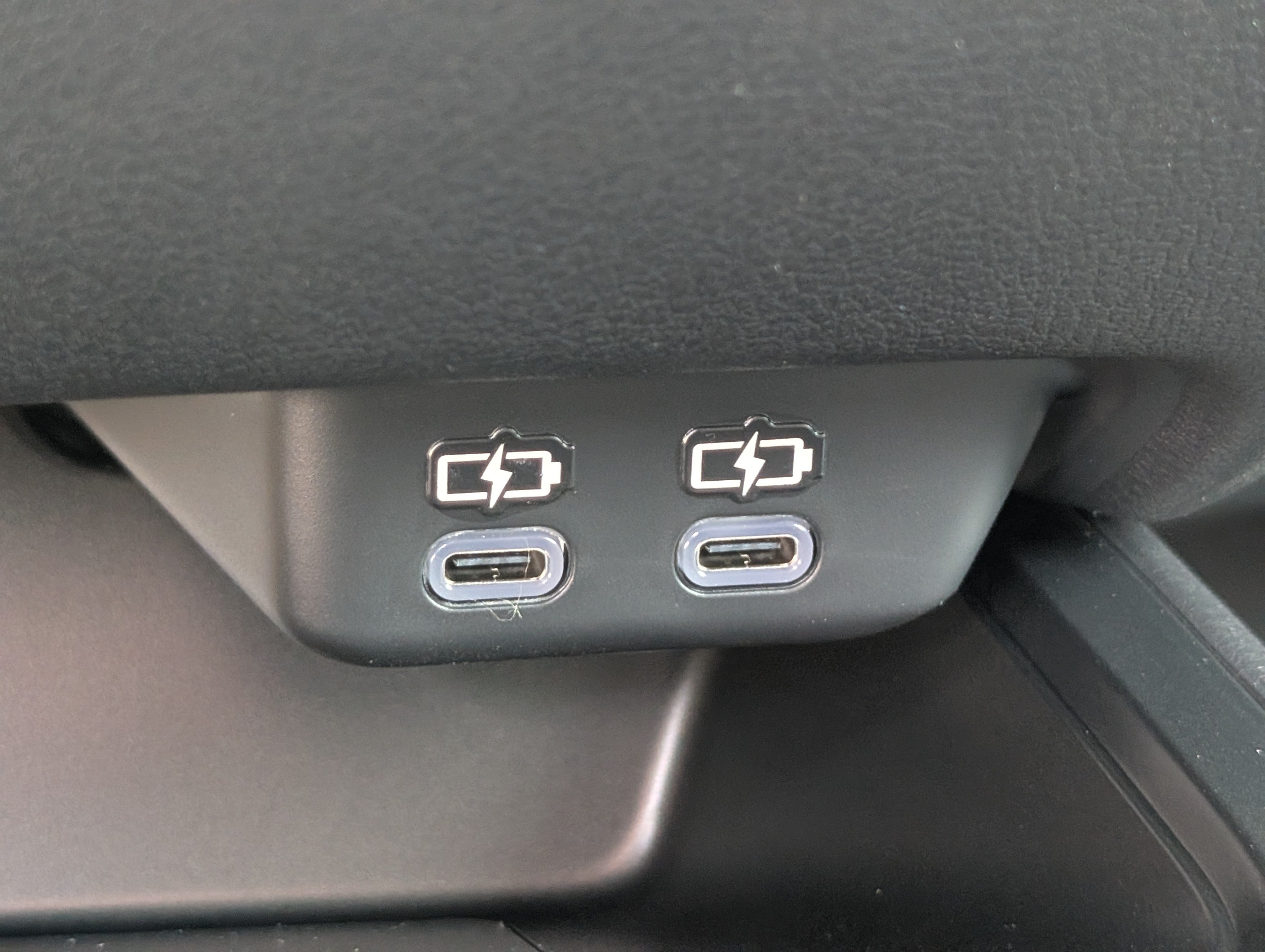 New 2026 Lexus UX 300h AWD image 21