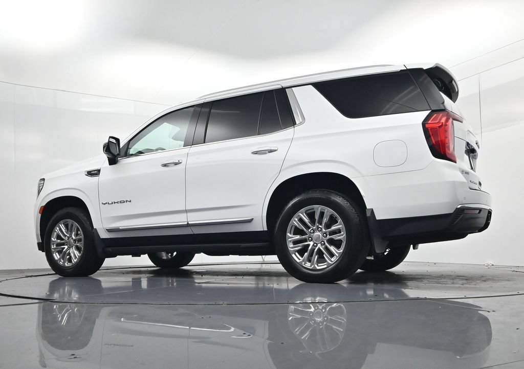 Used 2022 GMC Yukon SLT w/ SLT Premium Package AWD/4WD image 47