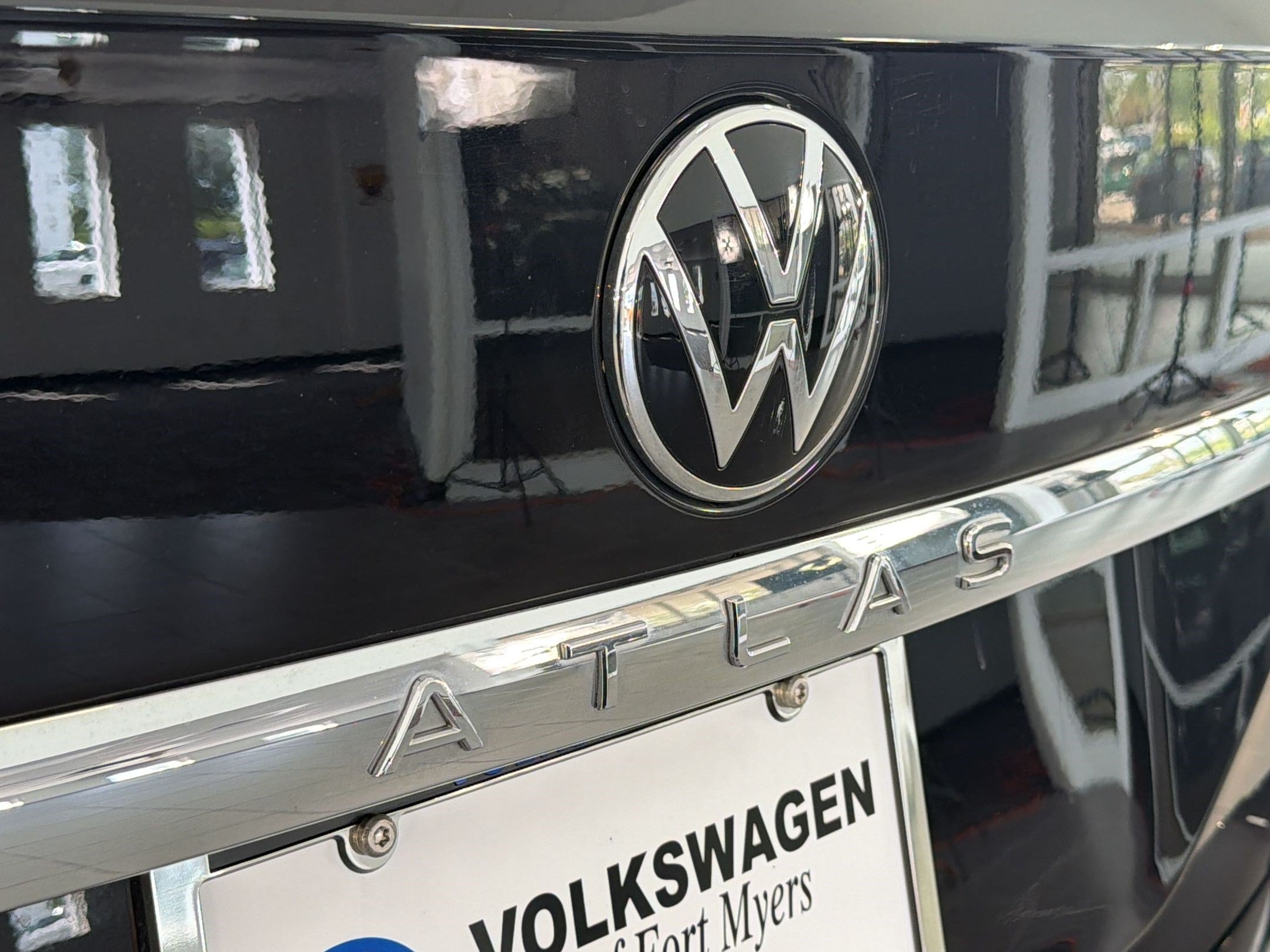 Used 2022 Volkswagen Atlas SE FWD image 33