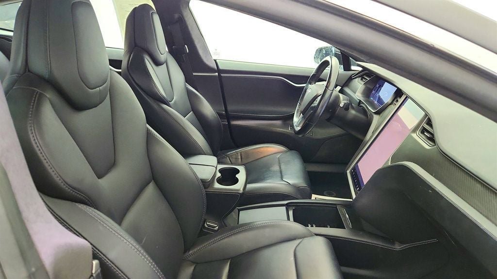 Used 2018 Tesla Model S 100D image 26