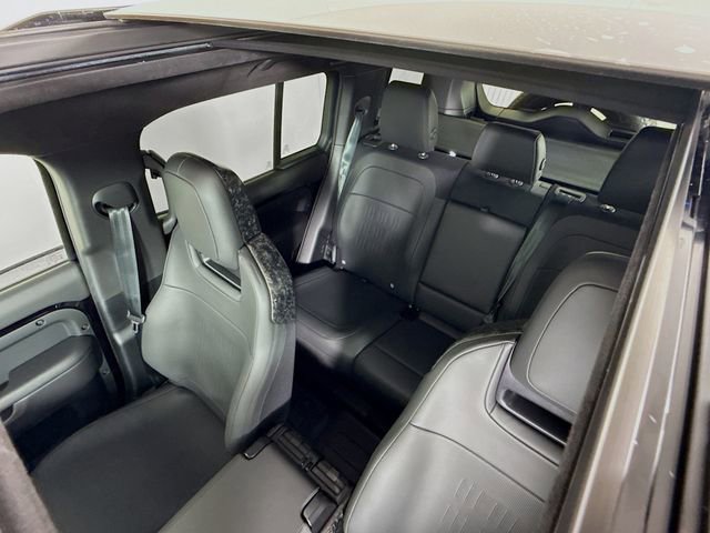 New 2026 Land Rover Defender 110 OCTA AWD/4WD image 14