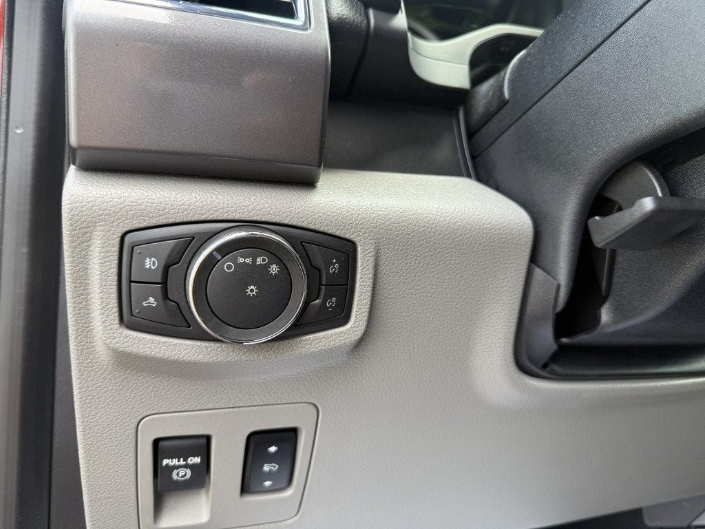 Used 2016 Ford F150 XLT w/ Equipment Group 301A Mid AWD/4WD image 17