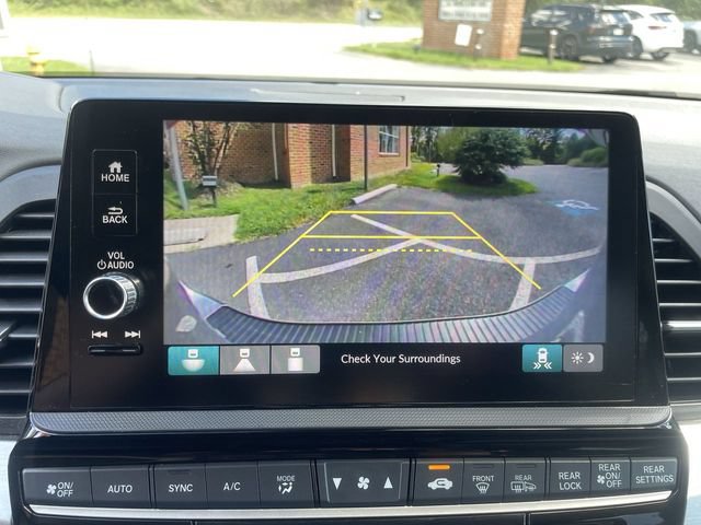 Used 2025 Honda Odyssey EX-L image 17