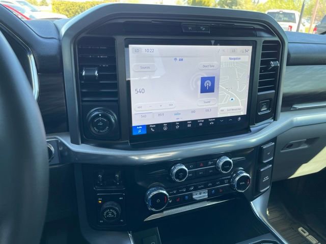 Used 2025 Ford F150 Lariat w/ Equipment Group 501A Mid image 11