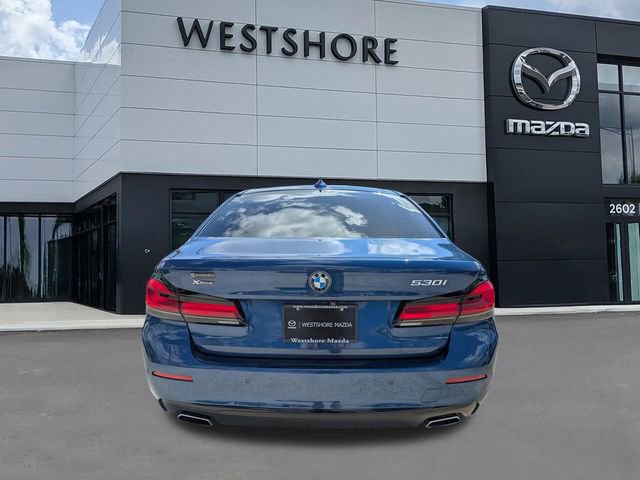 Used 2021 BMW 530i xDrive w/ Convenience Package AWD/4WD image 4