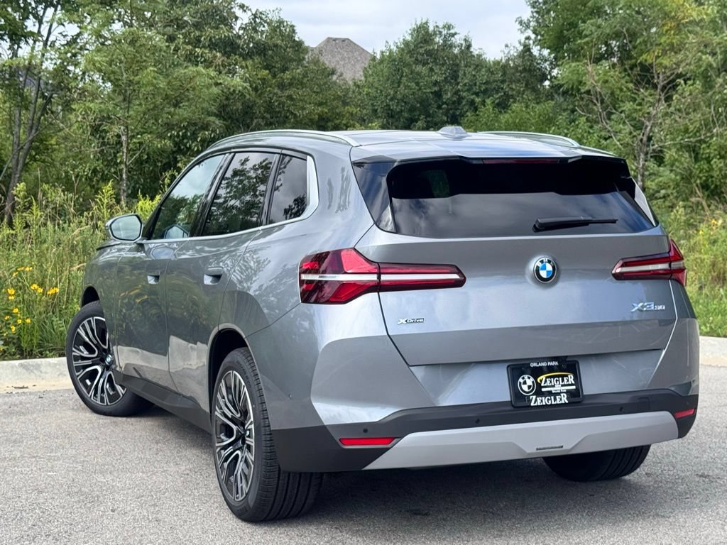 Used 2026 BMW X3 xDrive30i w/ Premium Package AWD/4WD image 4