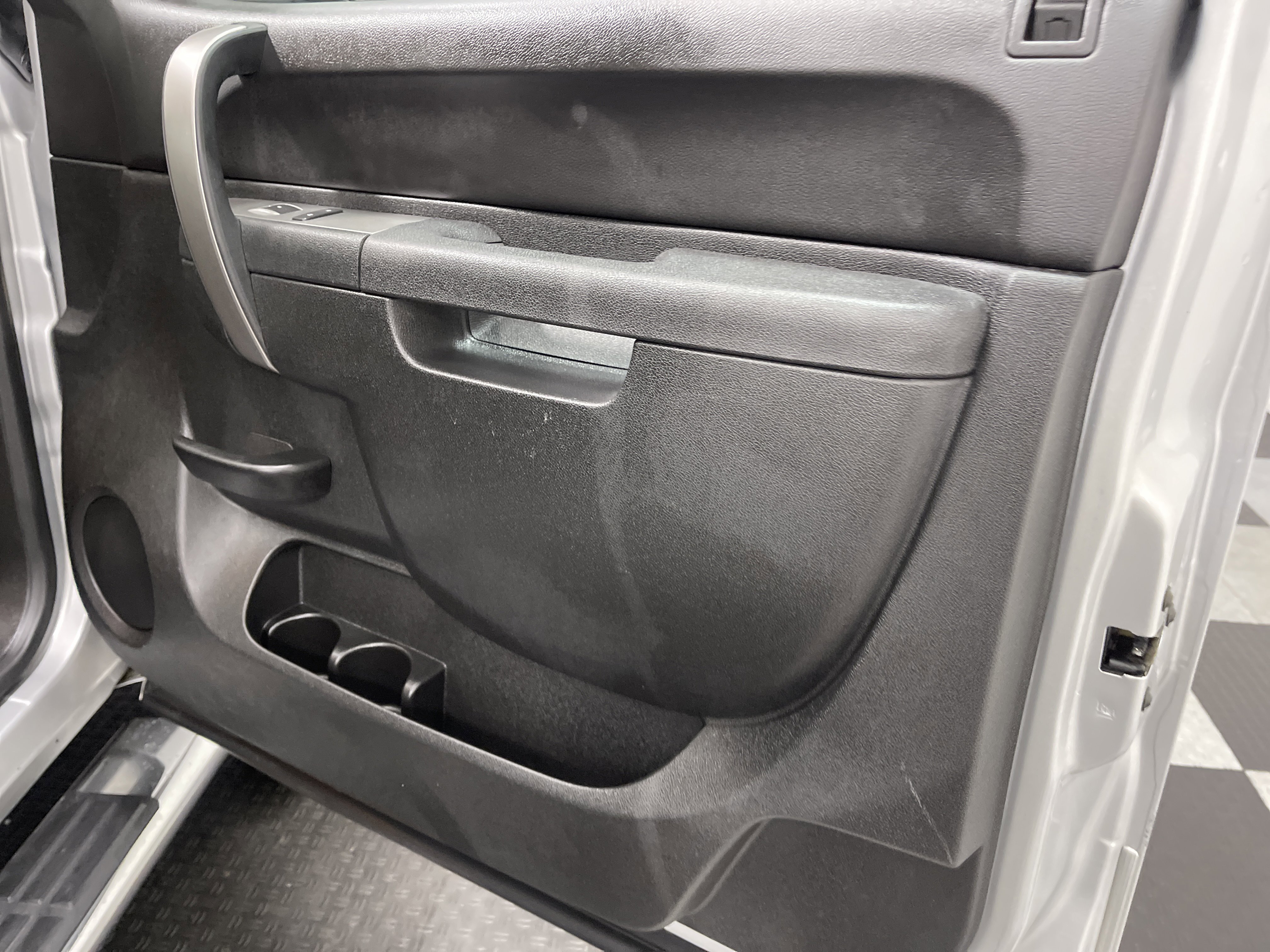 Used 2014 Chevrolet Silverado 2500 LT w/ Interior Plus Package image 23
