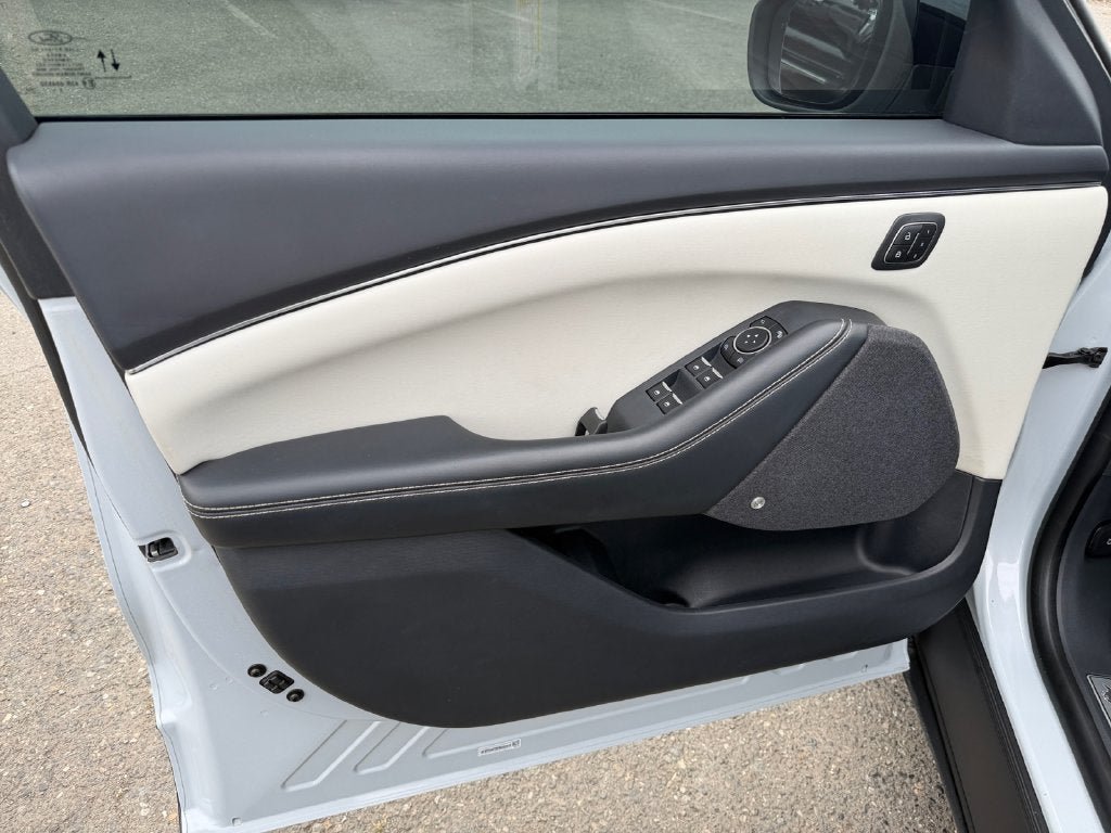 Used 2023 Ford Mustang Mach-E Premium RWD image 21