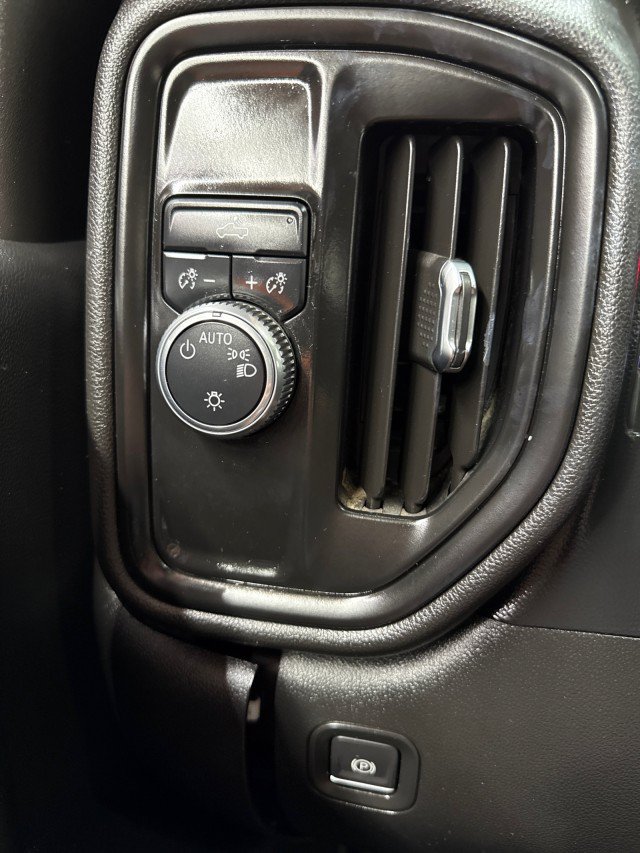 Used 2020 GMC Sierra 3500 2WD Regular Cab w/ Fleet Convenience Package image 23