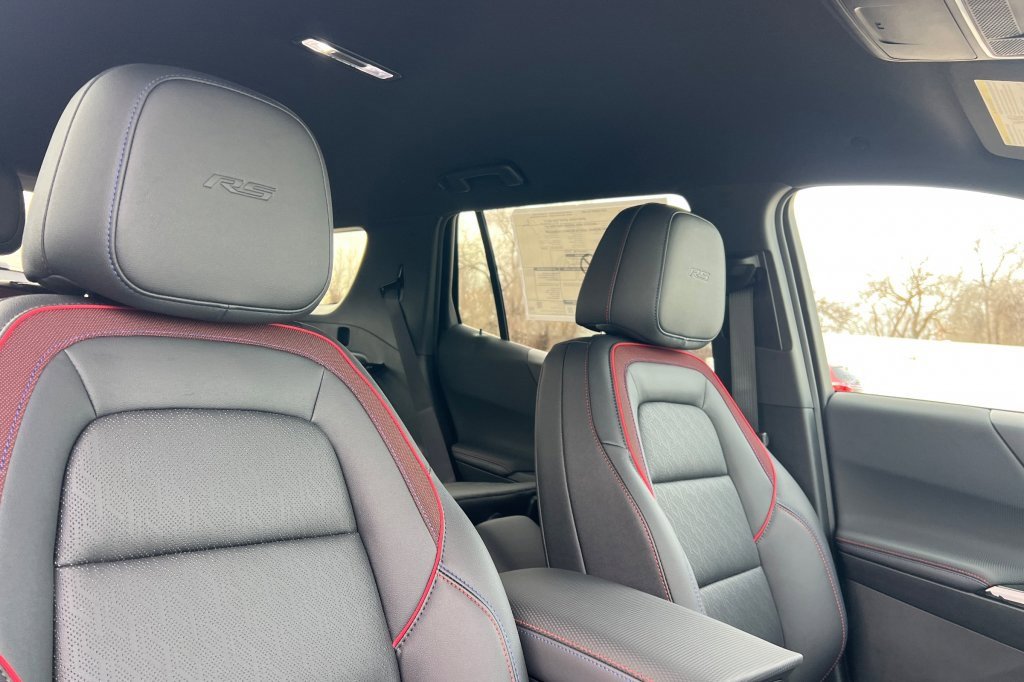 New 2026 Chevrolet Equinox RS w/ Convenience Package III image 14