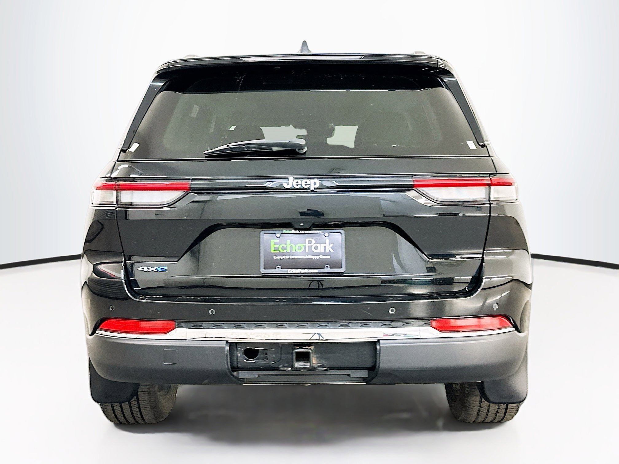 Used 2022 Jeep Grand Cherokee Limited 4xe w/ MOPAR Finishing Package image 7