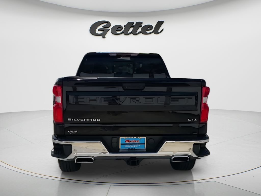 Used 2022 Chevrolet Silverado 1500 LTZ w/ LTZ Premium Package image 16