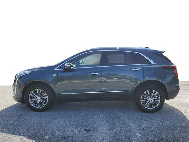 Used 2021 Cadillac XT5 Premium Luxury image 2