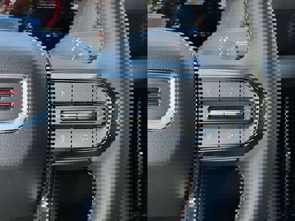 New 2026 GMC Yukon AT4 image 28