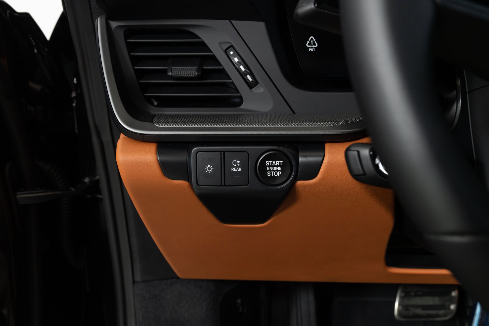 Used 2025 Porsche 911 Carrera S image 19