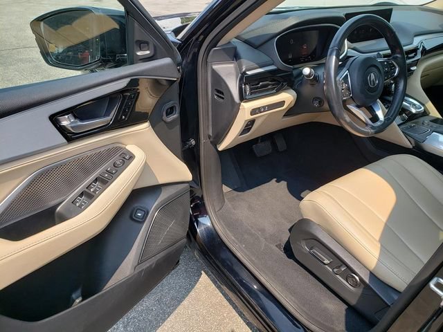 Used 2023 Acura MDX SH-AWD image 12