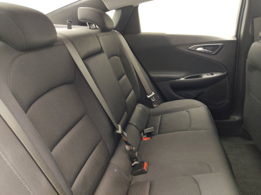 Used 2025 Chevrolet Malibu LT FWD image 19