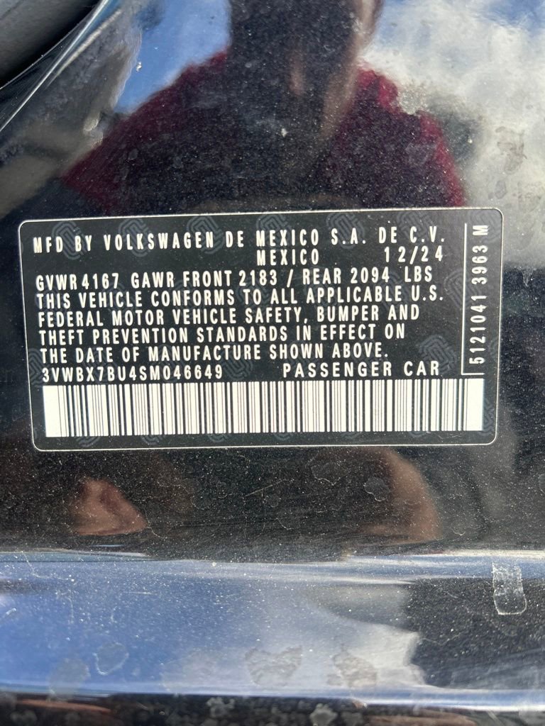 Used 2025 Volkswagen Jetta Sport image 3