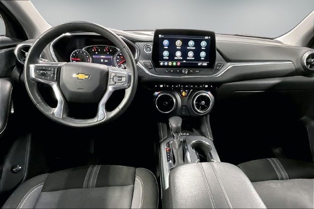 Used 2024 Chevrolet Blazer LT w/ Convenience Package FWD image 8