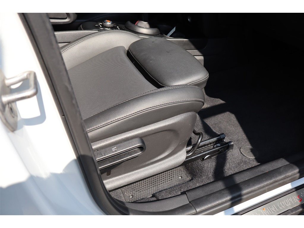 Used 2020 MINI Cooper Countryman S FWD image 15