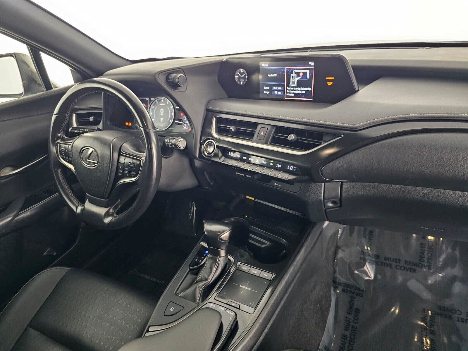 Used 2021 Lexus UX 200 w/ Accessory Package (Z2) FWD image 11