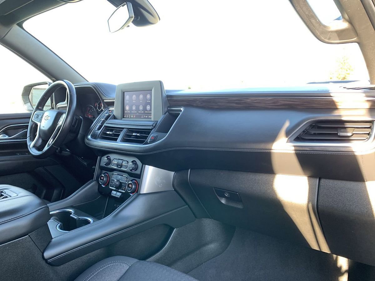 Used 2022 Chevrolet Suburban LS AWD/4WD image 33