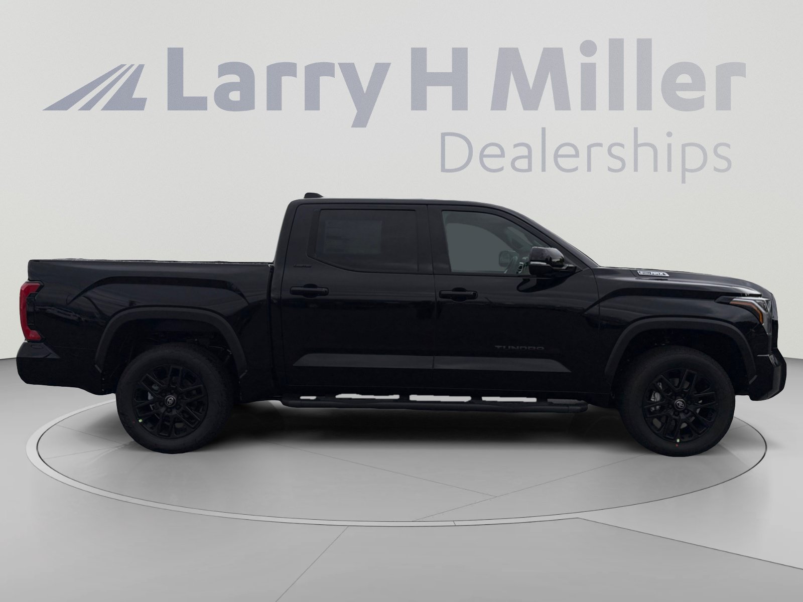 New 2026 Toyota Tundra Limited w/ Limited PVM Package AWD/4WD image 6