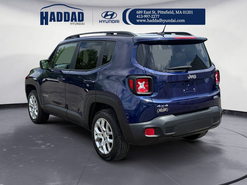 Used 2017 Jeep Renegade Latitude w/ Cold Weather Group AWD/4WD image 3