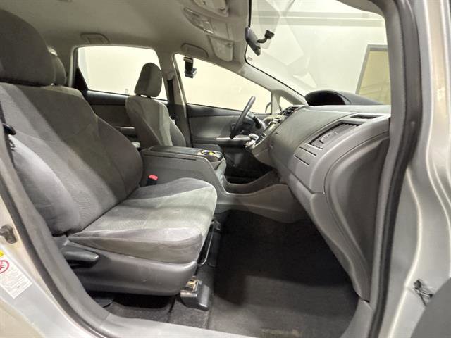 Used 2012 Toyota Prius V Two FWD image 19