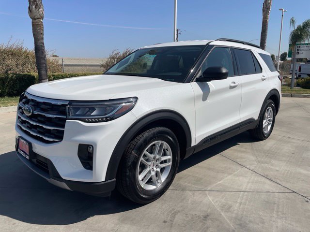 New 2026 Ford Explorer Active w/ Active Comfort Package RWD image 1