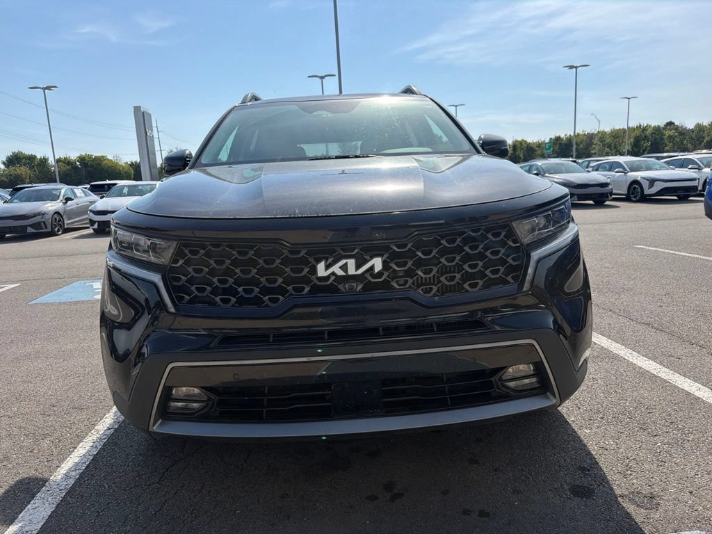 Certified 2022 Kia Sorento SX Prestige w/ Rust Color Package AWD/4WD image 3