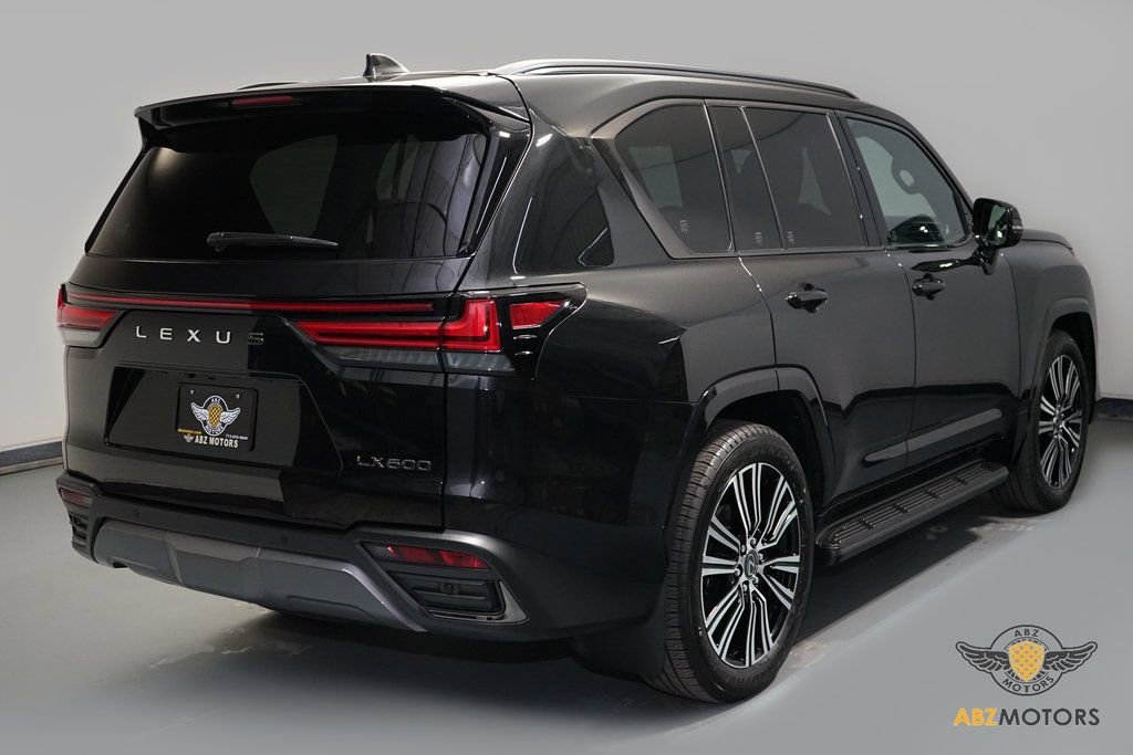 Used 2026 Lexus LX 600 4WD w/ Appearance Package image 6