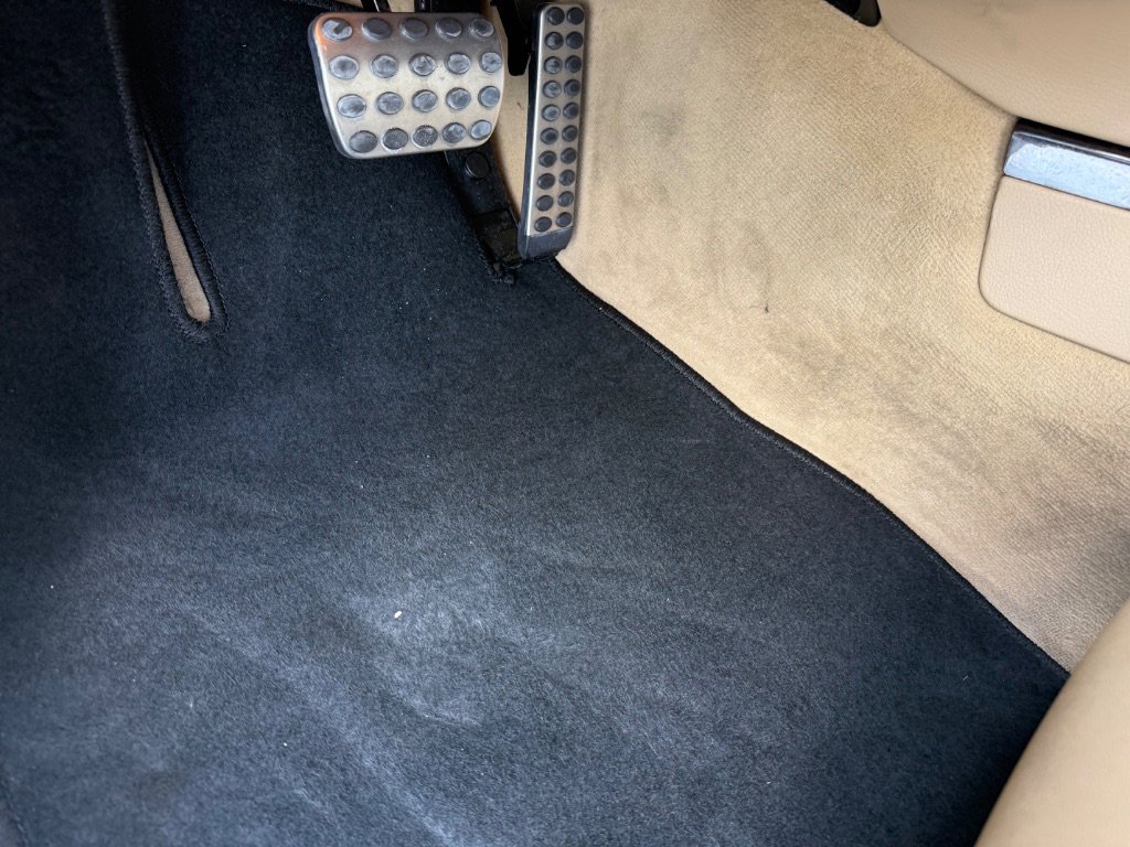 Used 2011 Mercedes-Benz S 400 w/ Sport Pkg image 23