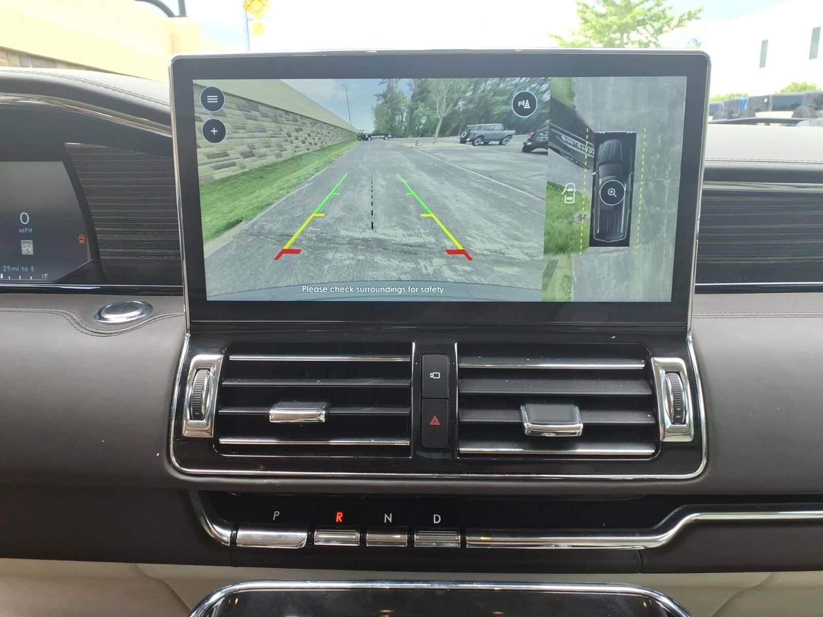 Used 2024 Lincoln Navigator Black Label AWD/4WD image 25