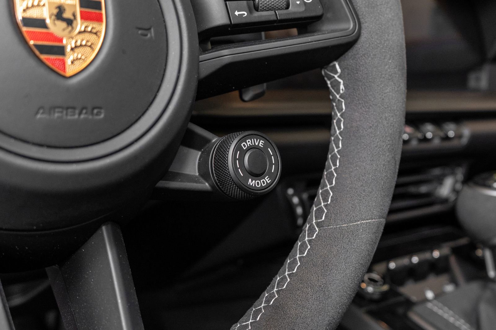 Used 2022 Porsche 911 GT3 RWD image 32