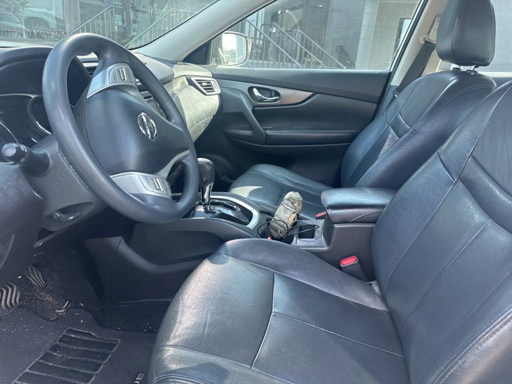 Used 2014 Nissan Rogue S AWD/4WD image 7