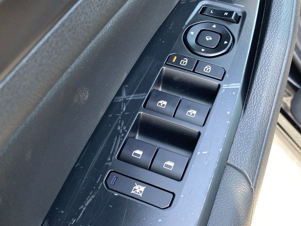 New 2026 Kia Sportage SX Prestige image 11