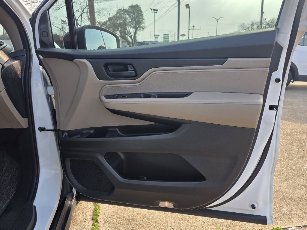 Used 2022 Honda Odyssey EX image 44