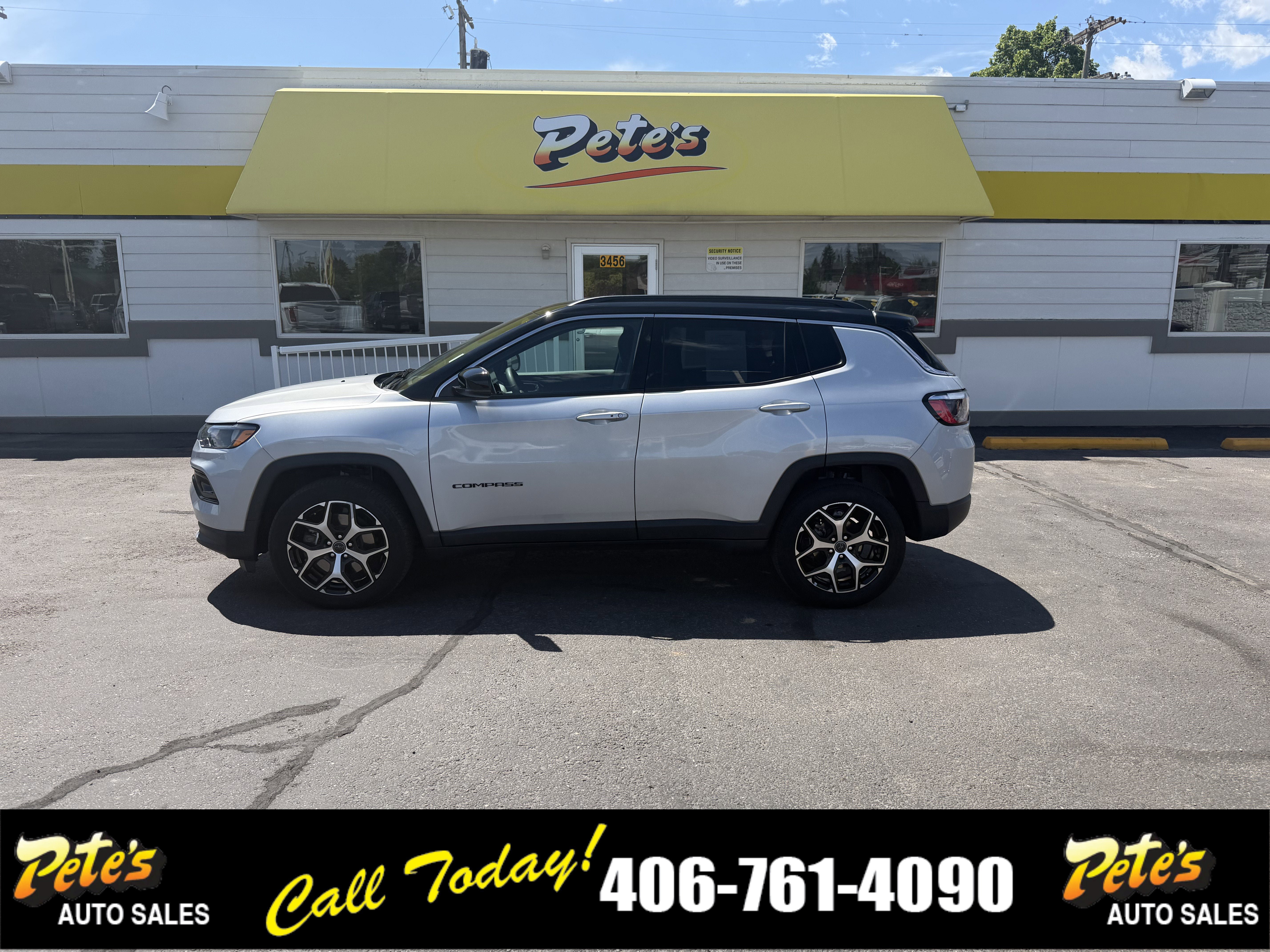 Used 2025 Jeep Compass Limited AWD/4WD image 1