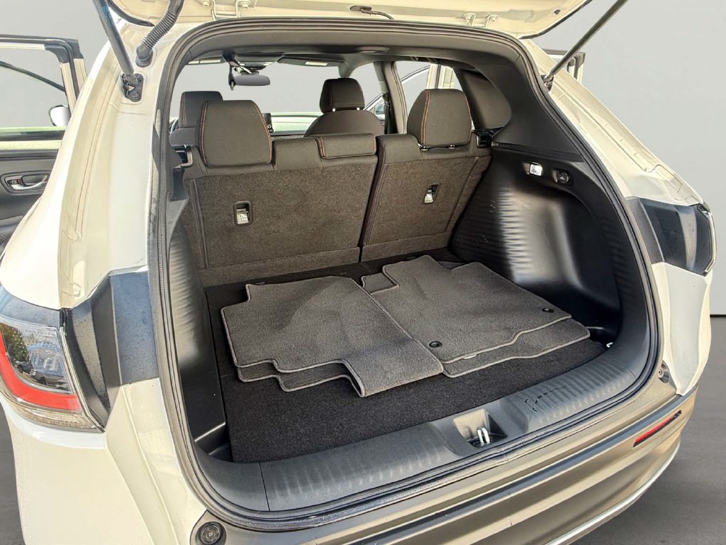 Used 2025 Honda HR-V Sport image 30