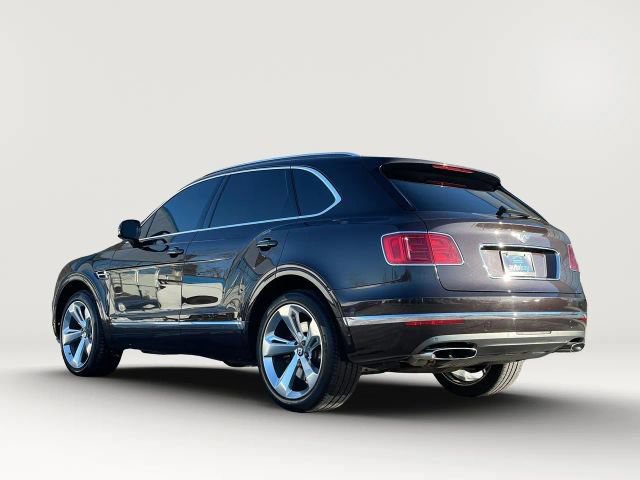 Used 2018 Bentley Bentayga Onyx Edition AWD/4WD image 48