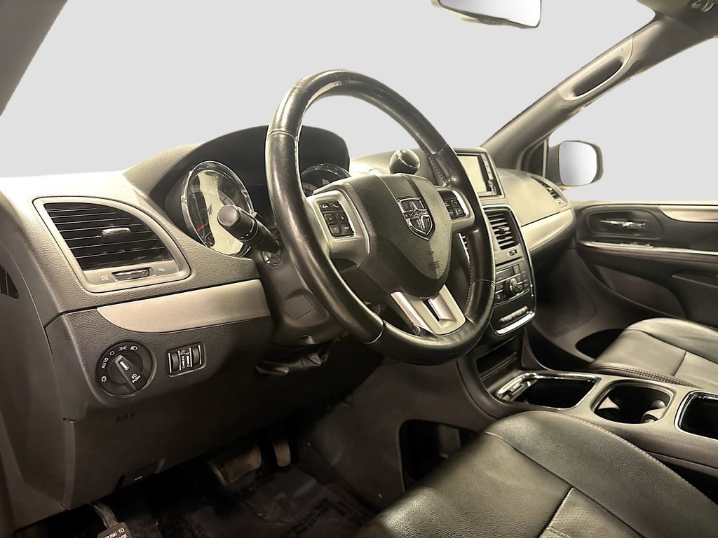 Used 2018 Dodge Grand Caravan GT image 10