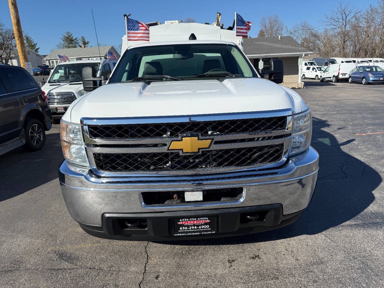 Used 2014 Chevrolet Silverado 3500 W/T RWD image 3