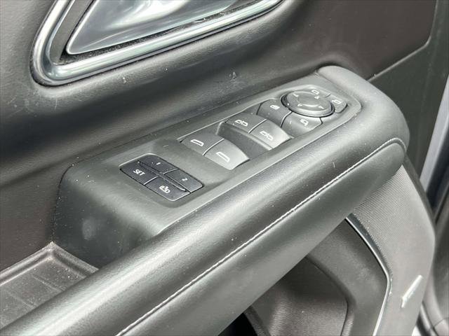 Used 2022 Chevrolet Tahoe LT w/ Luxury Package AWD/4WD image 19