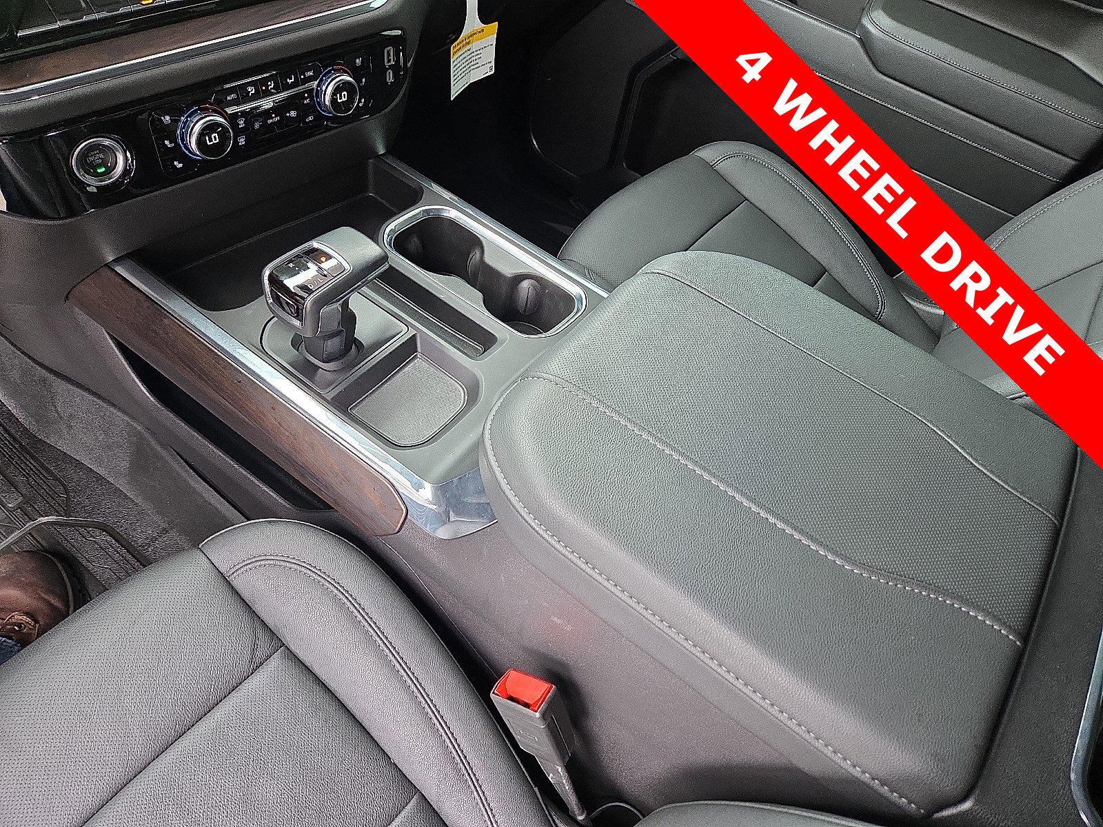 Used 2024 GMC Sierra 1500 SLT w/ SLT Convenience Package image 25