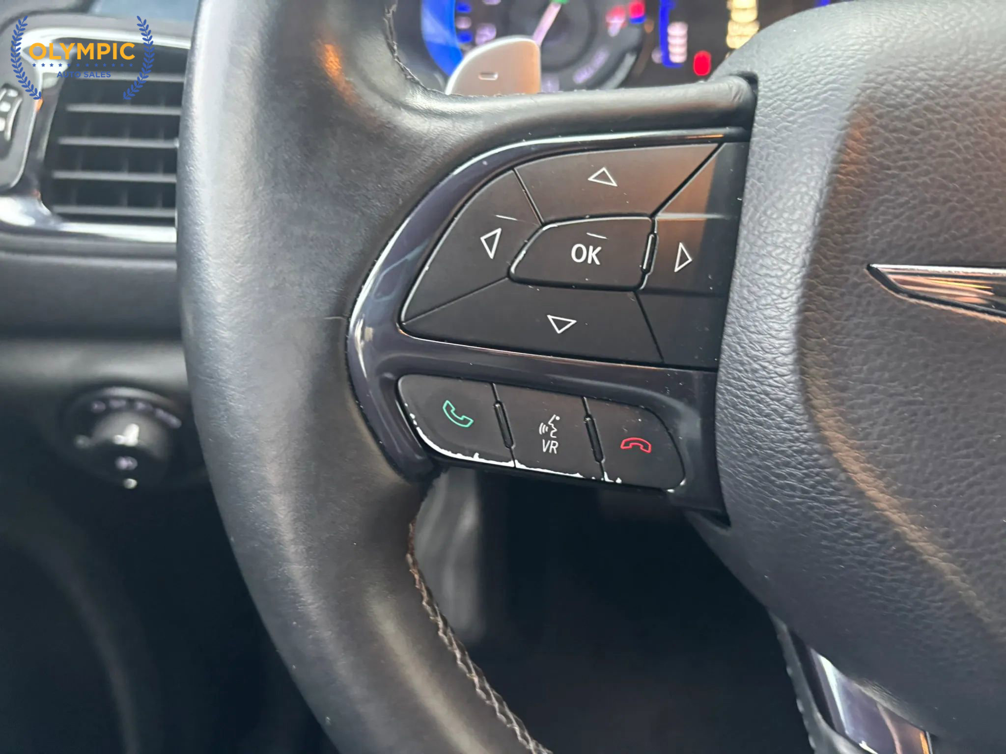 Used 2015 Chrysler 200 S image 23