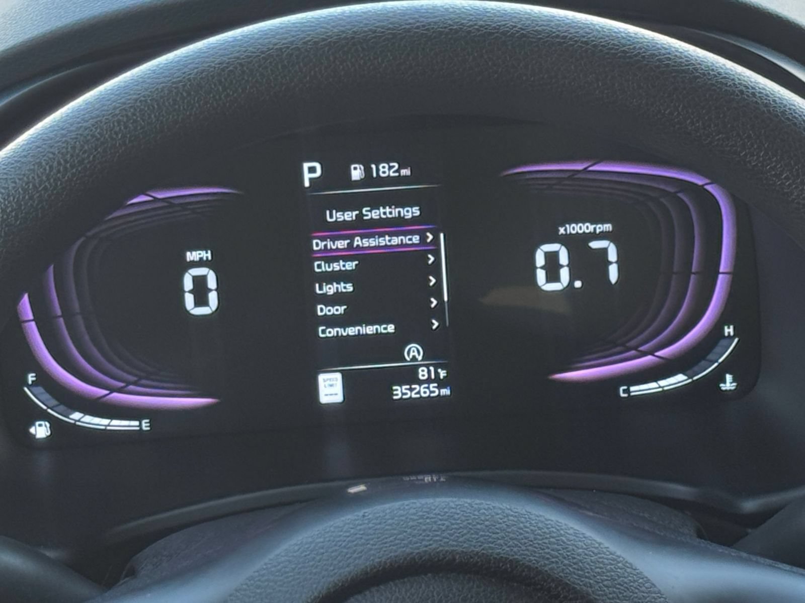 Used 2025 Kia Soul LX w/ LX Technology Package FWD image 38